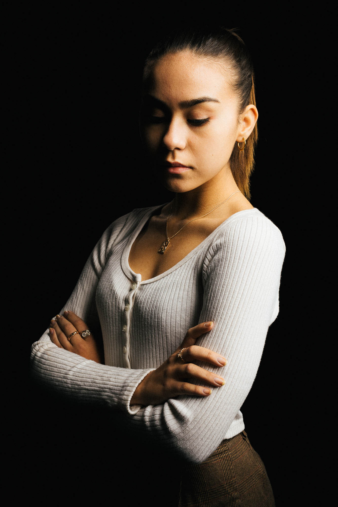 Export x3 Headshots Alexander05932 Capture 2